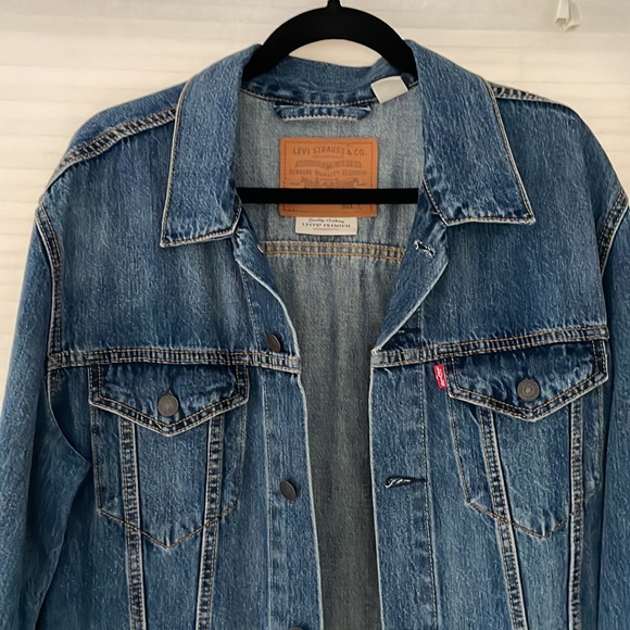 Levi Mens Denim Jacket - Picture 3 of 9